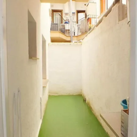 Apartment En La Playa Con Terraza, Wifi Y Aire Acondicionado, - Es-9-150